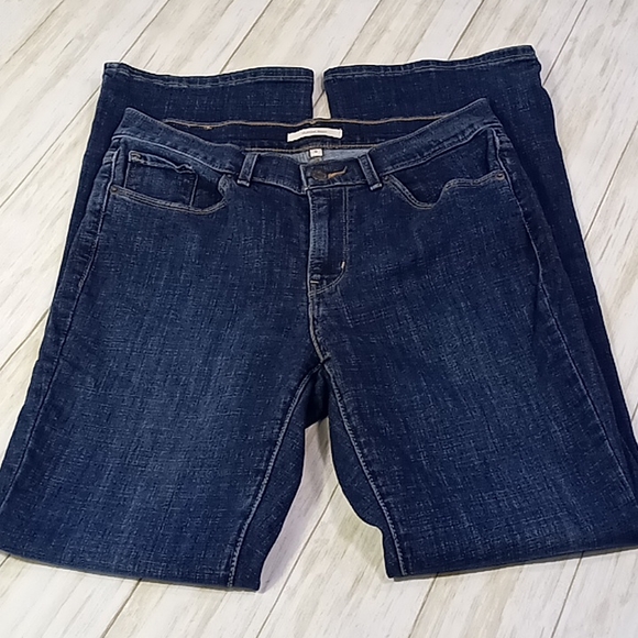 Levi's Classic Boot Mid-Rise Blue Jeans Size 6M - Picture 3 of 16